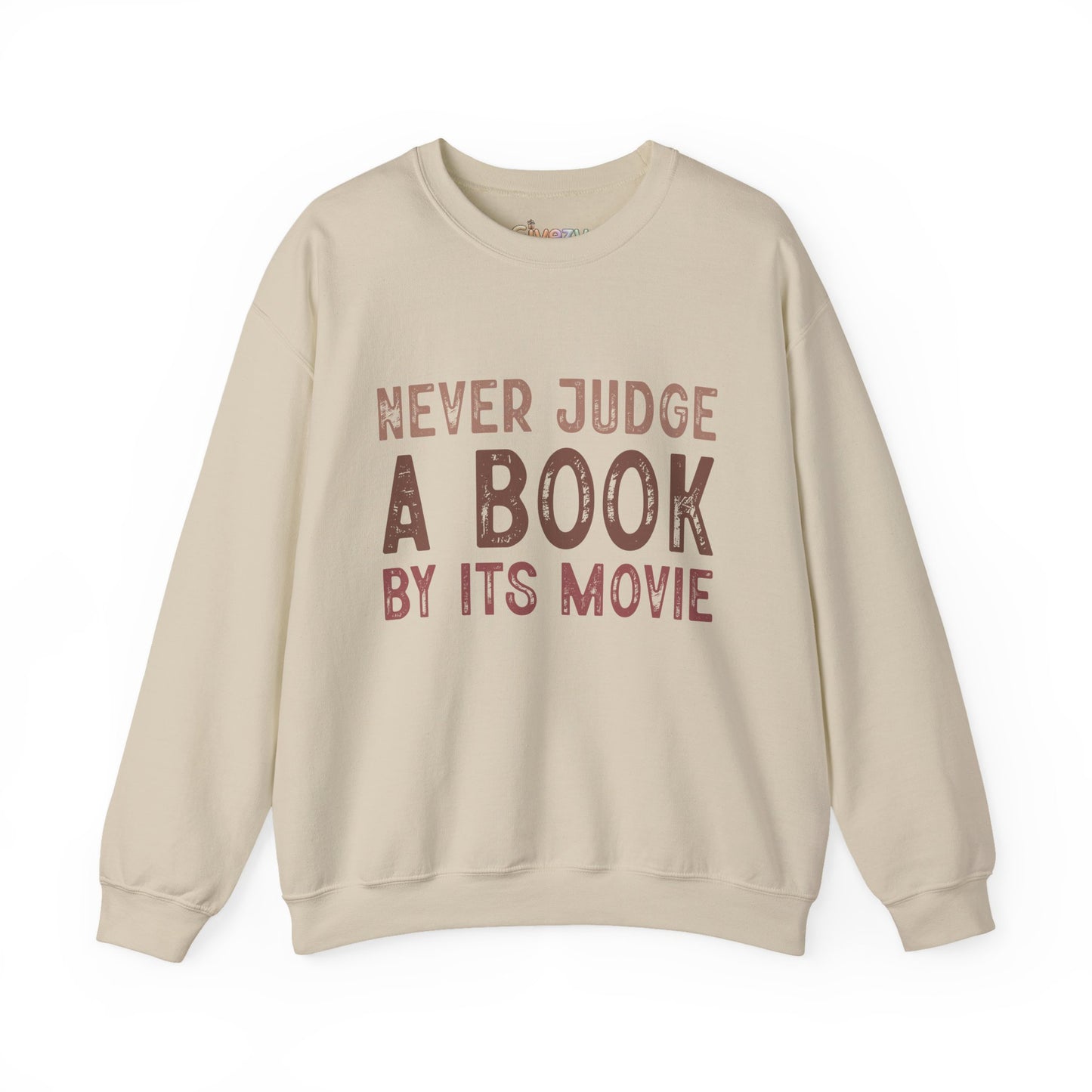 Crewneck-Sweatshirt „Never Judge a Book by Its Movie“