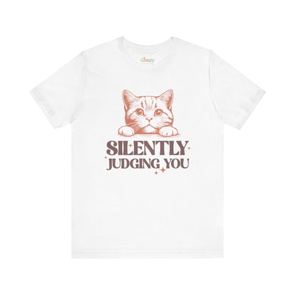 Ich Verurteile Dich Lautlos – Unisex T-Shirt mit Grafik