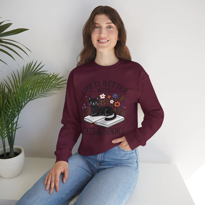Life Is Better With Cats & Books Rundhals-Sweatshirt