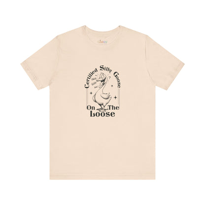 Zertifizierte „Verrückte Gans auf freiem Fuß“ — Unisex-Grafik-T-Shirt