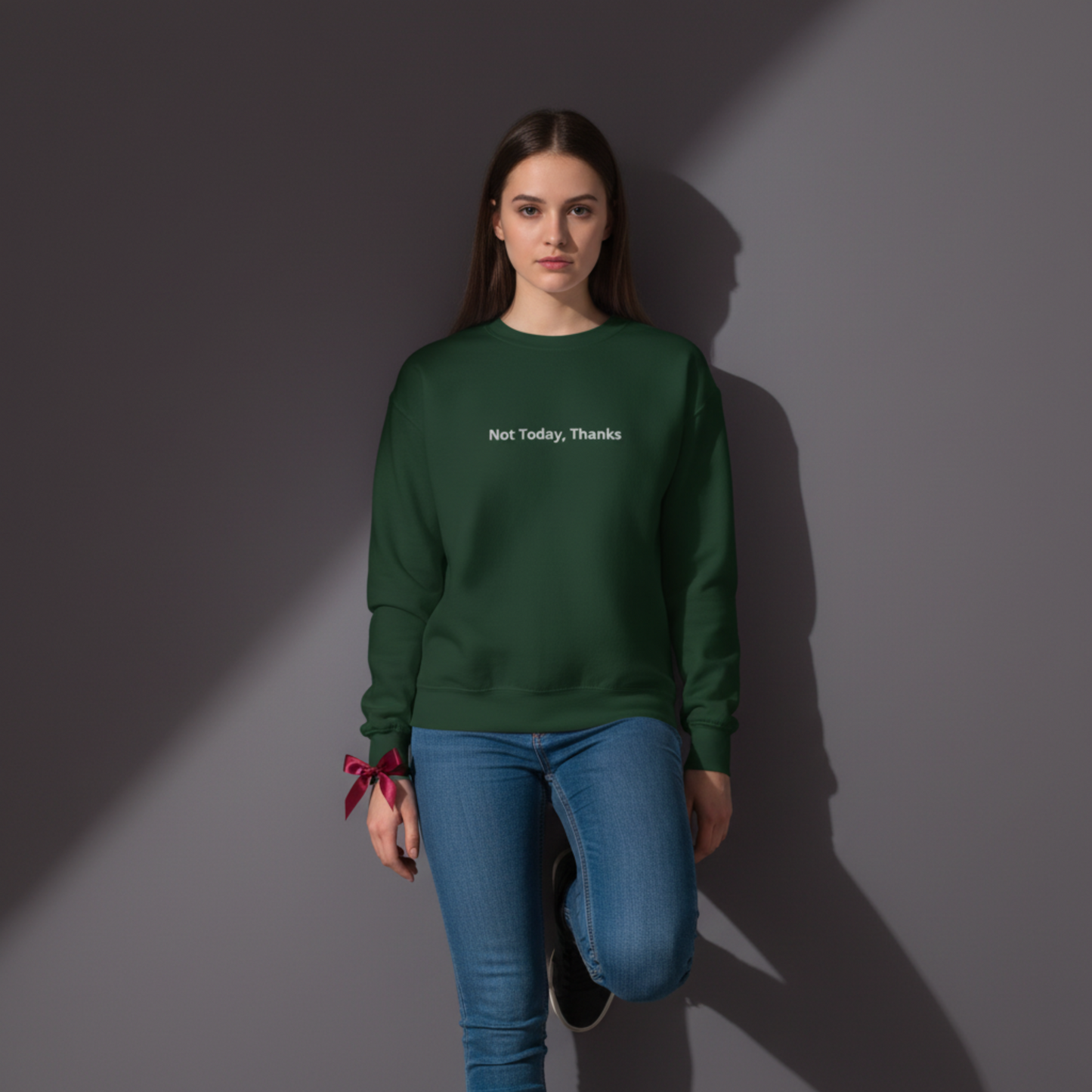 Not Today, Thanks Unisex besticktes Rundhals-Sweatshirt