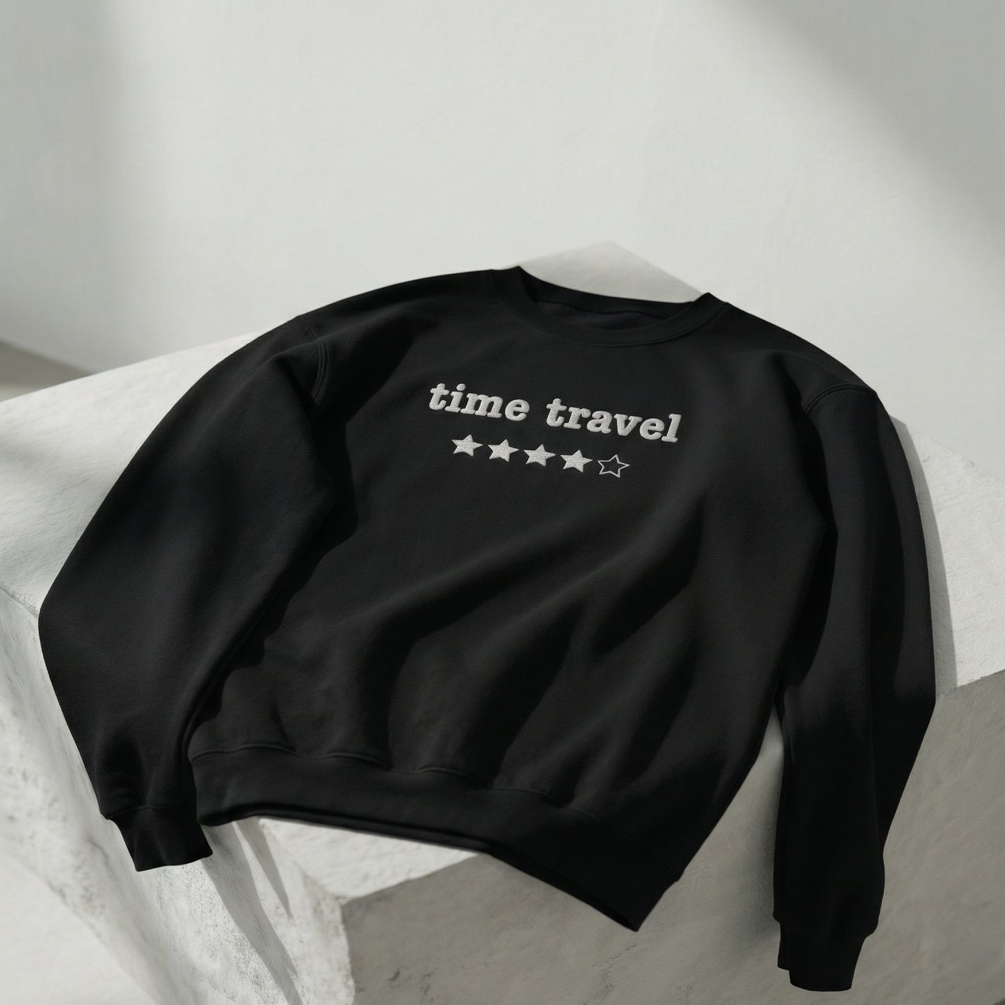 Zeitreise - Besticktes Rundhals-Sweatshirt - 4 Sterne